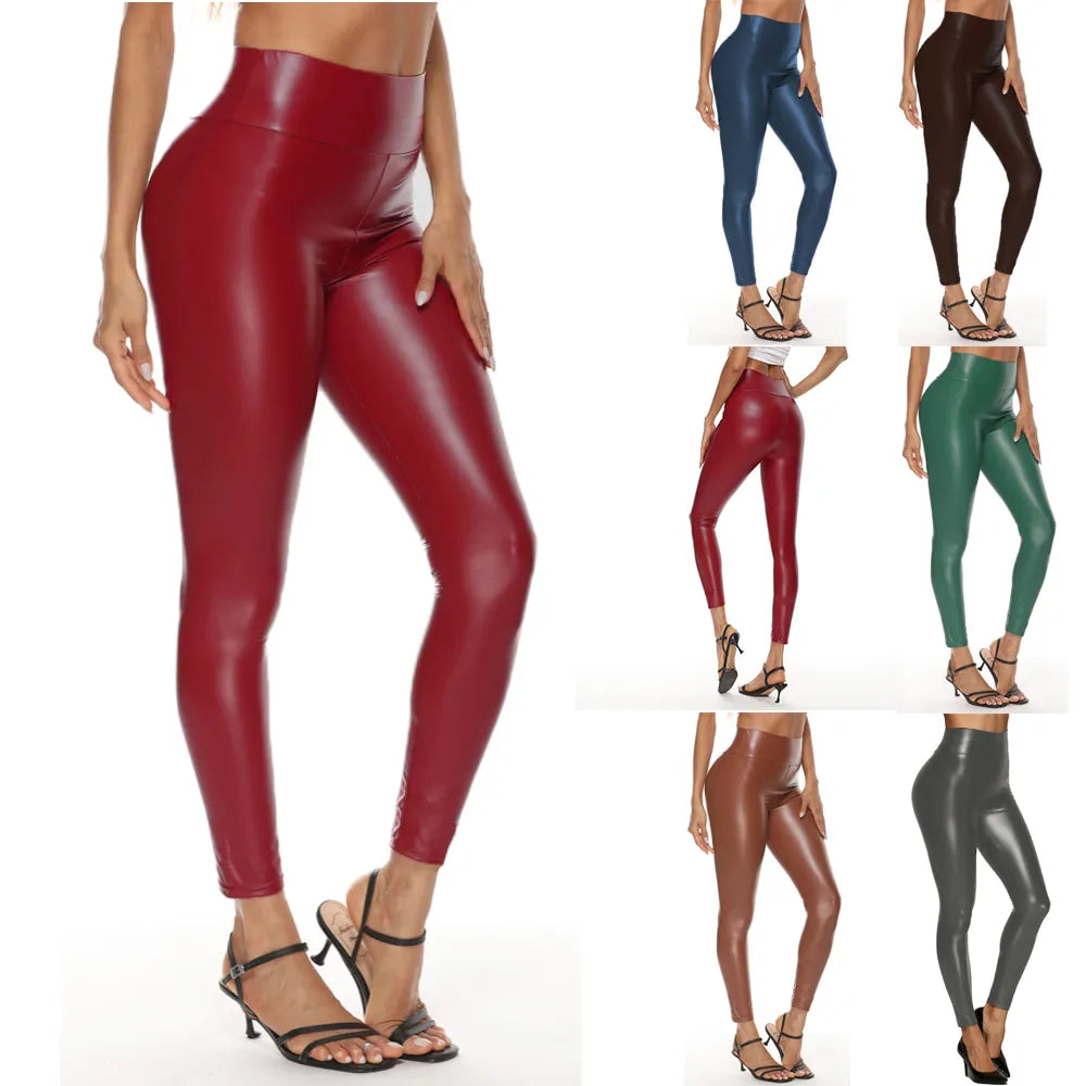 Calça Legging de Couro Sintético - Reverie